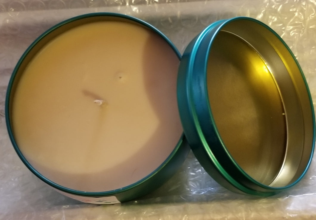 White Christmas Soy Candle 5.5+ ounces.